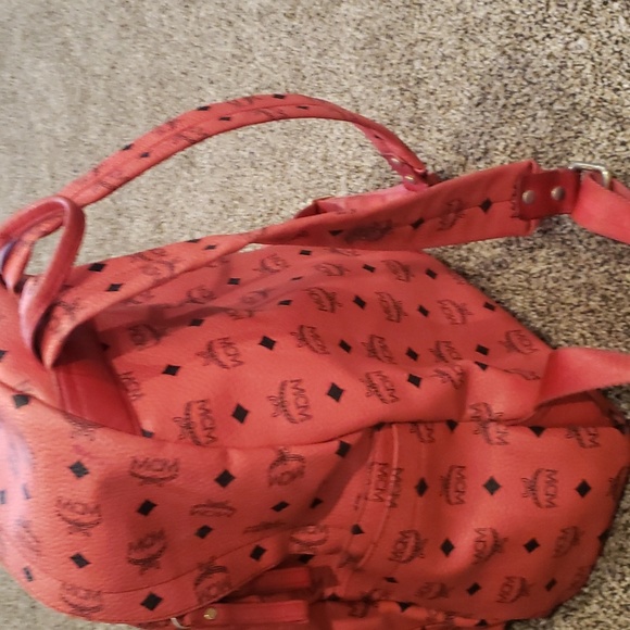 Authentication MCM backpack - Picture 5 of 8